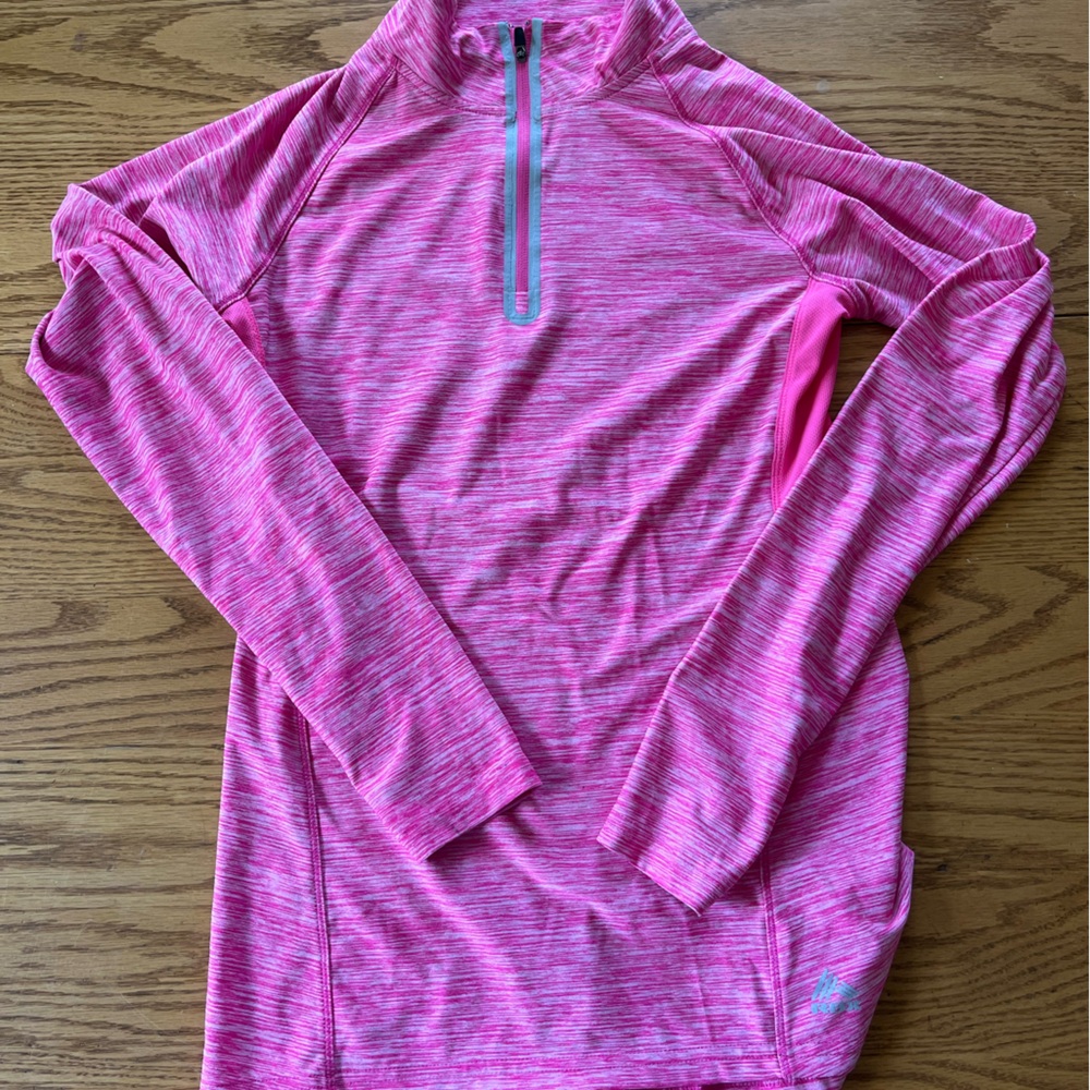 Athletic Quarter Zip